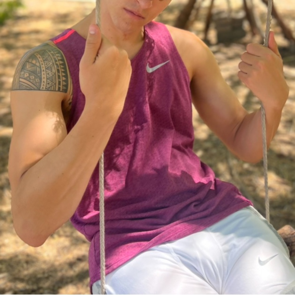 NIKE BREATHE TAILWIND MEN Tank Top SHIRT RUNNING 833130 RUN SLEEVELESS MESH AIR - Picture 5 of 16